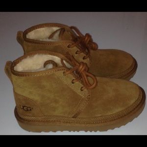 BRAND NEW! Kid's UGG® Neumel II Boots